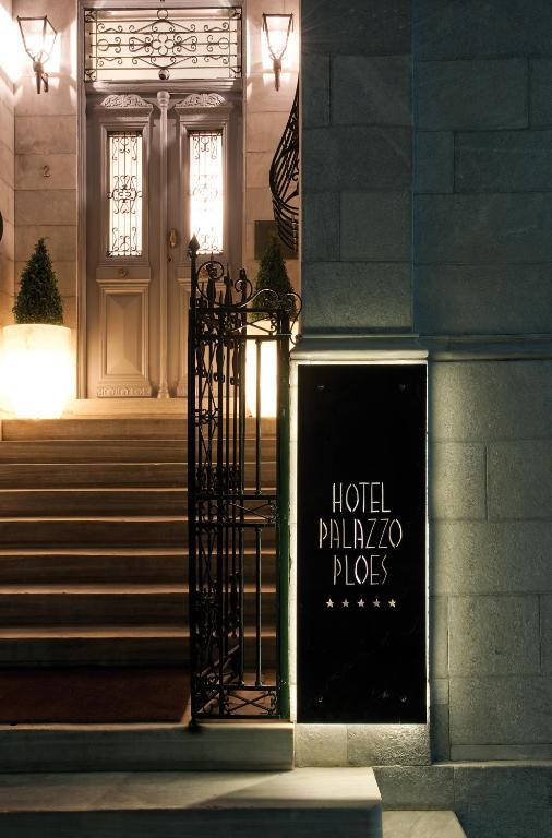 Hotel Ploes Ermoupoli Esterno foto