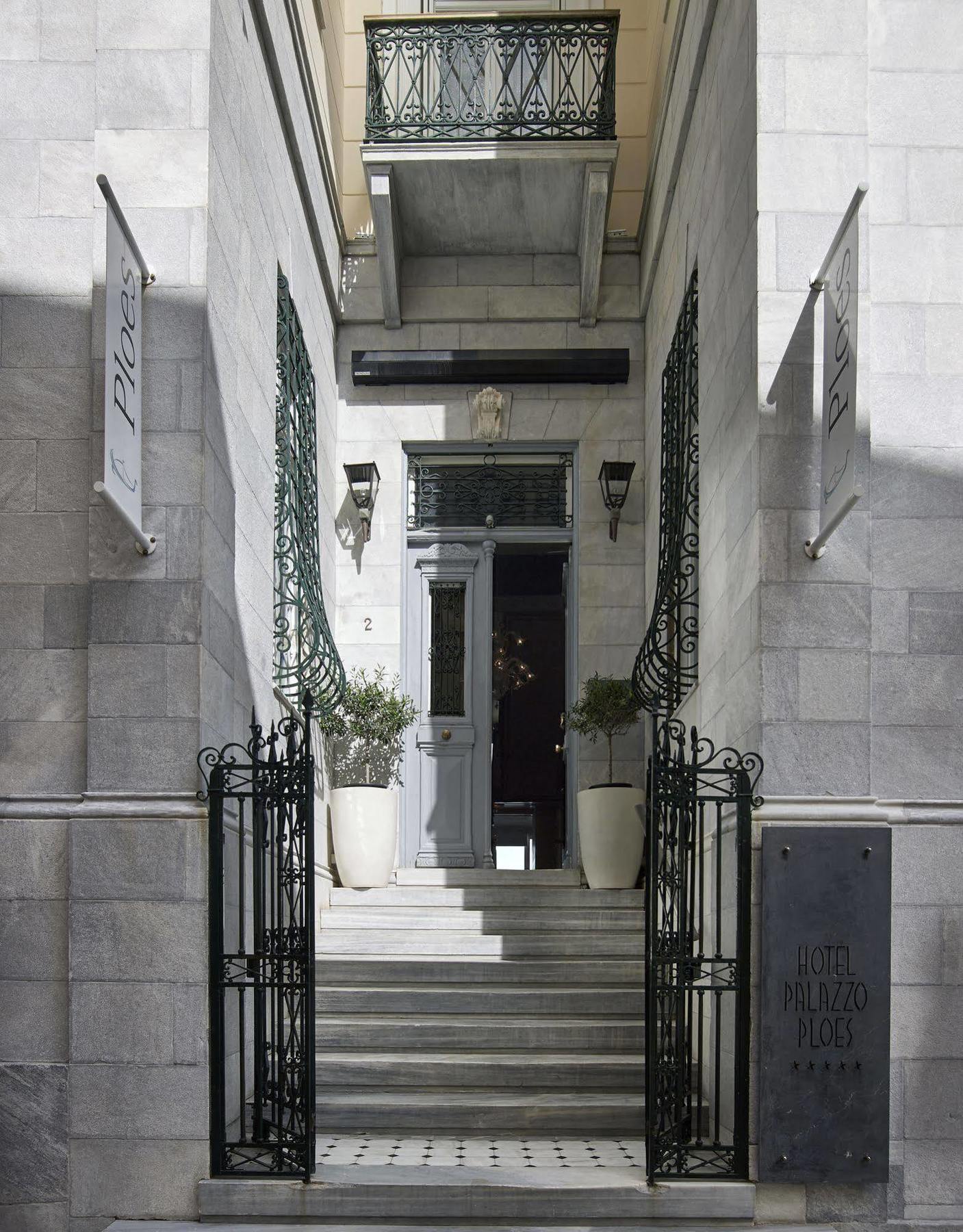 Hotel Ploes Ermoupoli Esterno foto